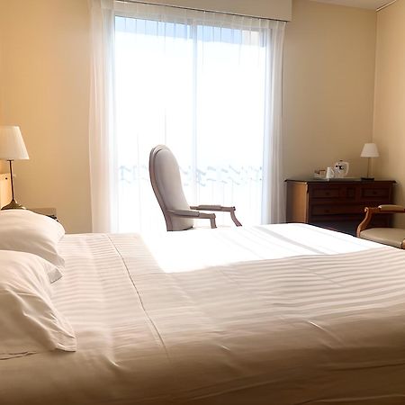 Hotel De La Marine サン・テルブラン エクステリア 写真