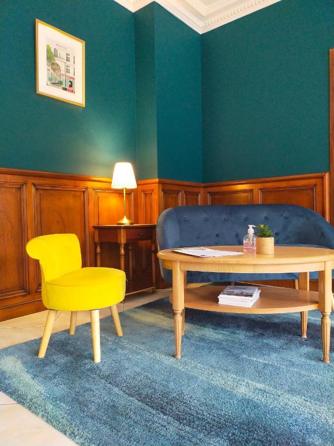 Hotel De La Marine サン・テルブラン エクステリア 写真