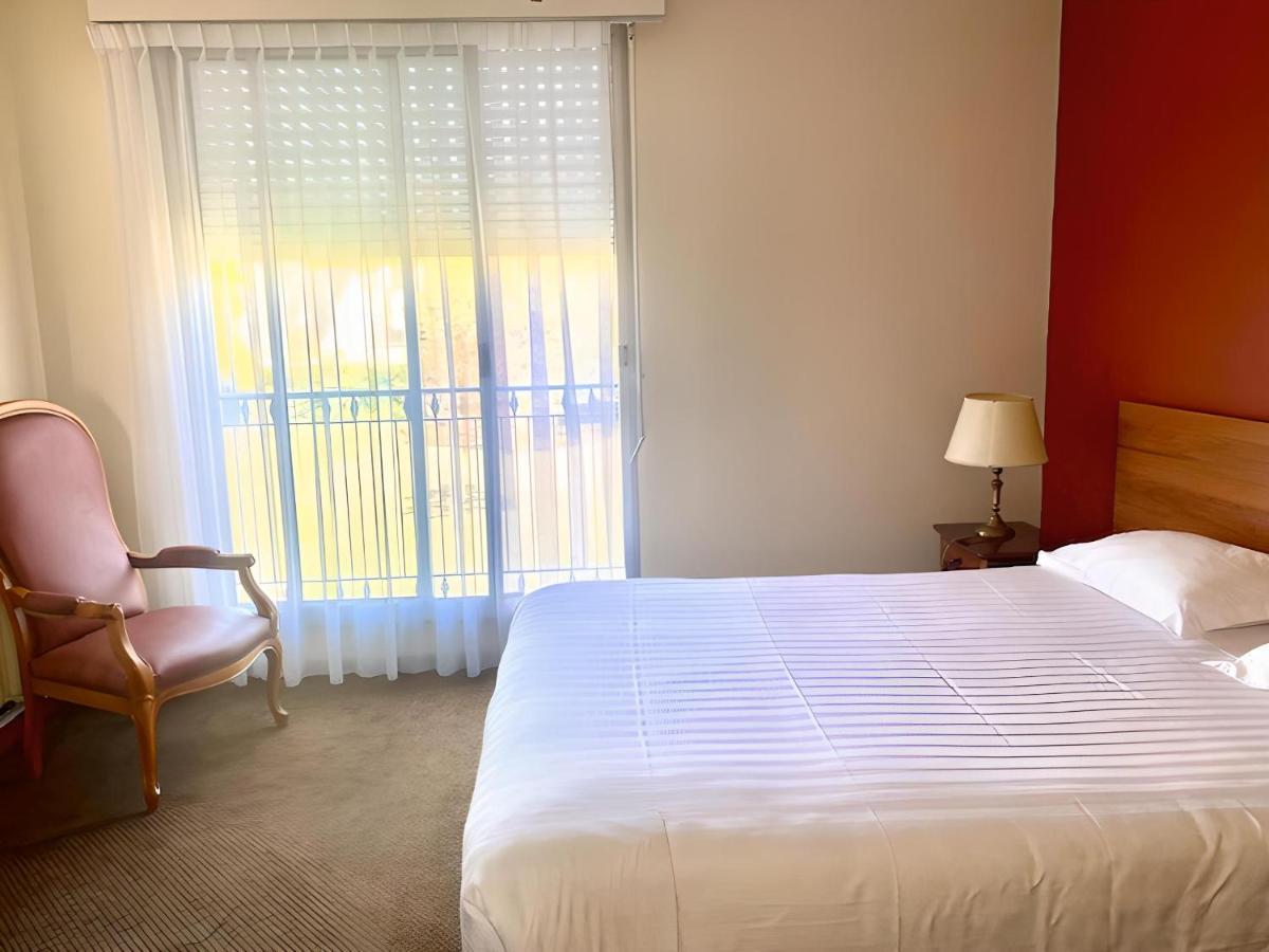 Hotel De La Marine サン・テルブラン エクステリア 写真