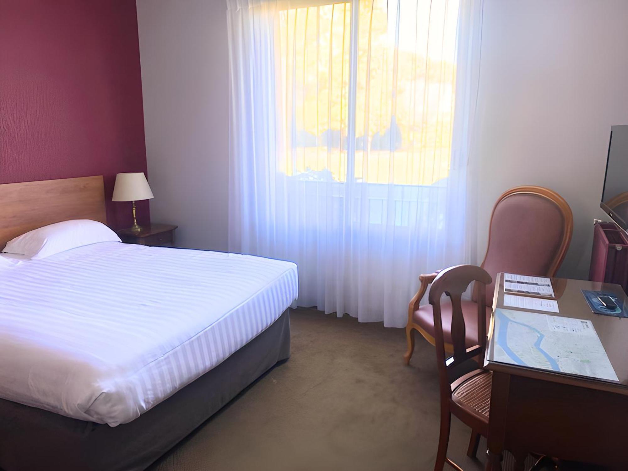 Hotel De La Marine サン・テルブラン エクステリア 写真