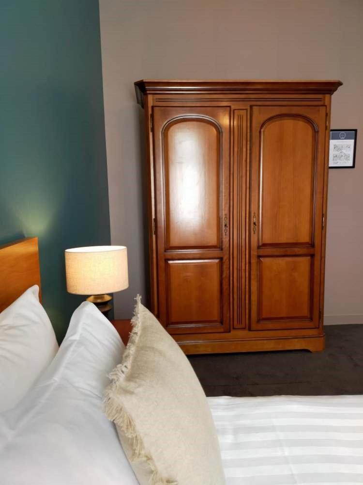 Hotel De La Marine サン・テルブラン エクステリア 写真